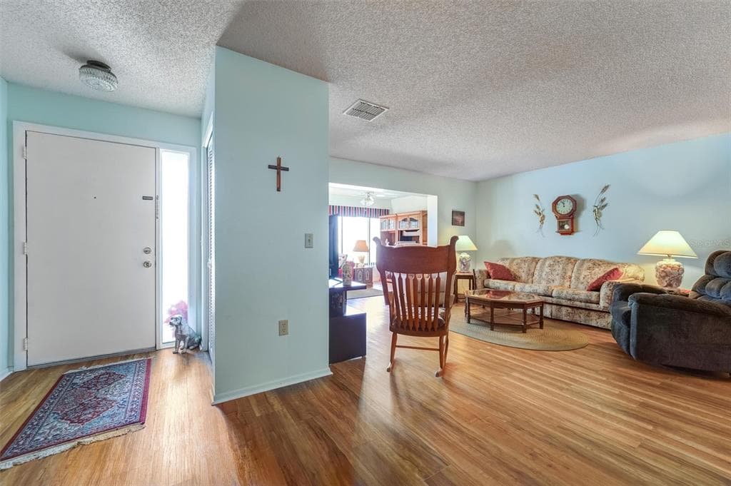 8360 HIGH POINT CIRCLE # 3, PORT RICHEY, FL 34668 — zdjęcie 3