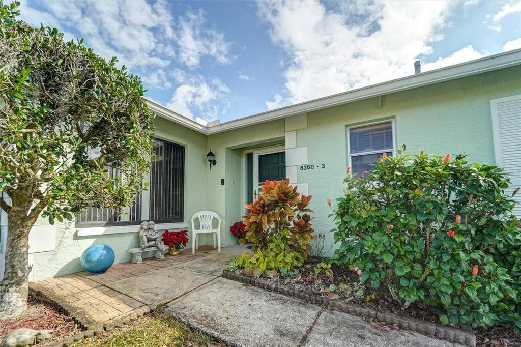 8360 HIGH POINT CIRCLE # 3, PORT RICHEY, FL 34668