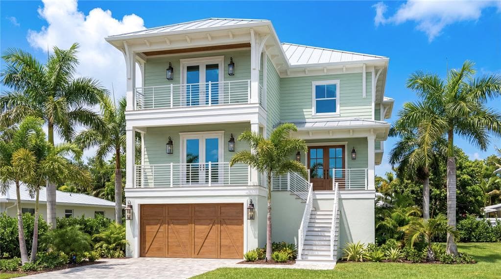 1821 BAYOU GRANDE BOULEVARD NE, ST PETERSBURG, FL 33703
