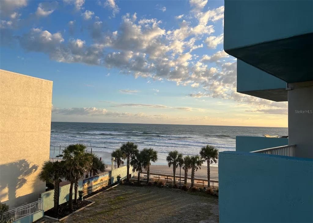 313 S ATLANTIC AVENUE # 4100, DAYTONA BEACH, FL 32118 — zdjęcie 3