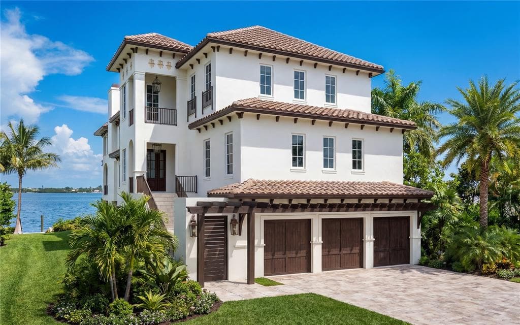 1835 BAYOU GRANDE BOULEVARD NE, ST PETERSBURG, FL 33703