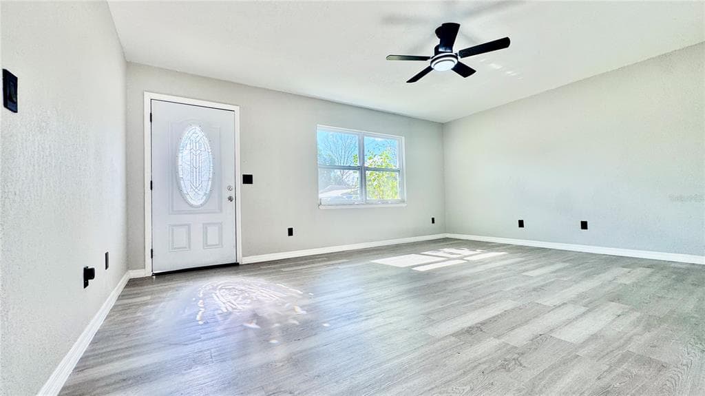 27319 DALE AVENUE, BROOKSVILLE, FL 34602 — zdjęcie 4