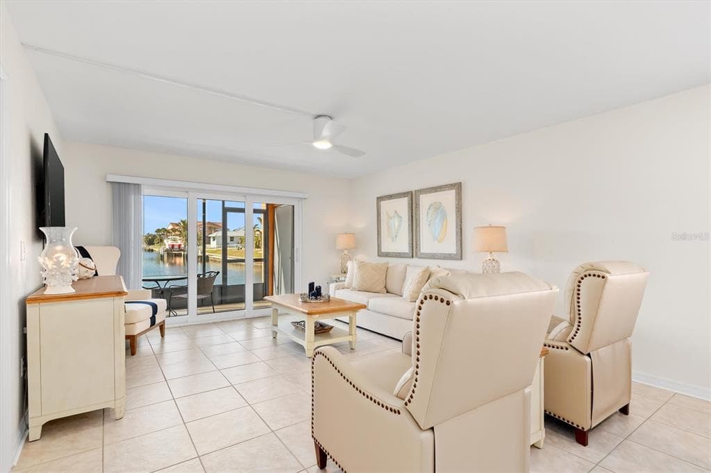 1345 MEDITERRANEAN DRIVE # A105, PUNTA GORDA, FL 33950 — zdjęcie 5