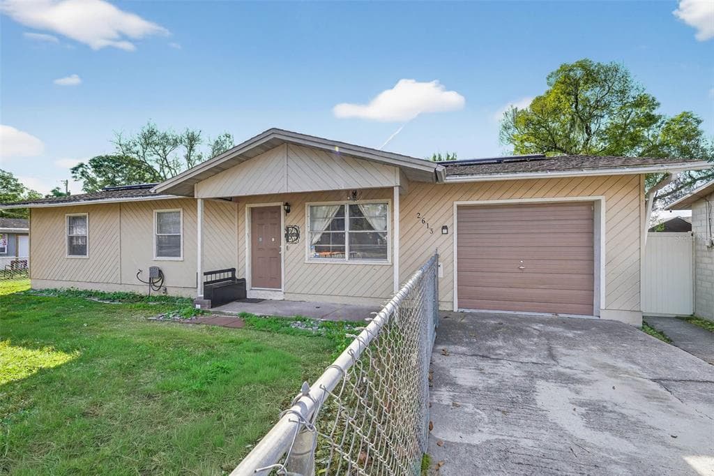 2613 FOWLER AVENUE, AUBURNDALE, FL 33823