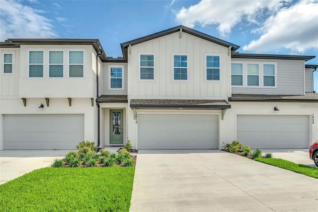 1615 SANIBEL DRIVE, DAVENPORT, FL 33896