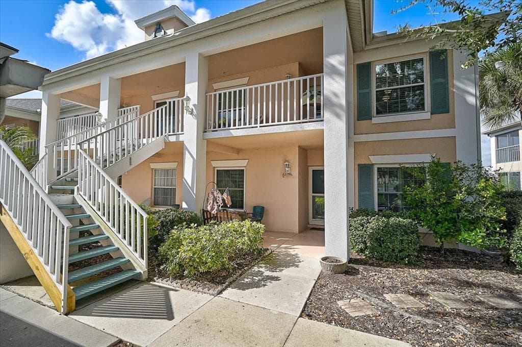 4219 CADDIE DRIVE E # 204, BRADENTON, FL 34203
