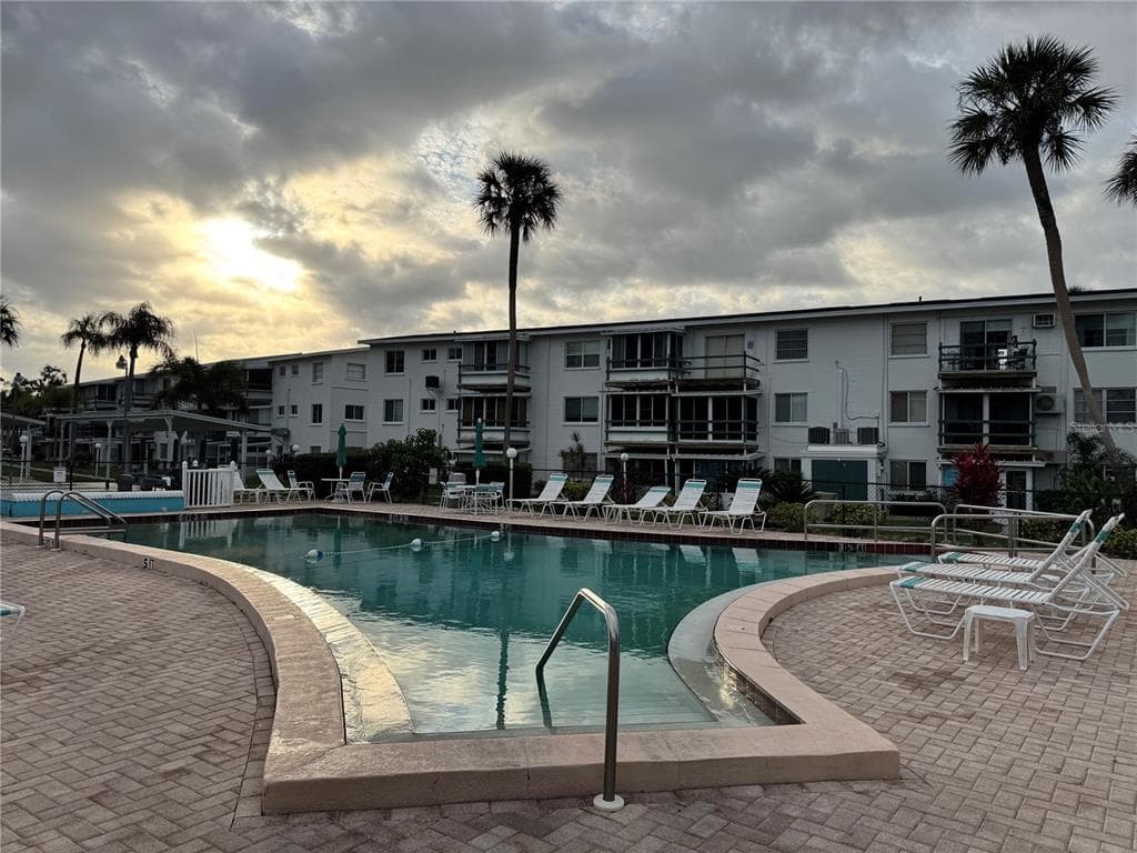1826 SUNNY DRIVE # D26, BRADENTON, FL 34207 — zdjęcie 2