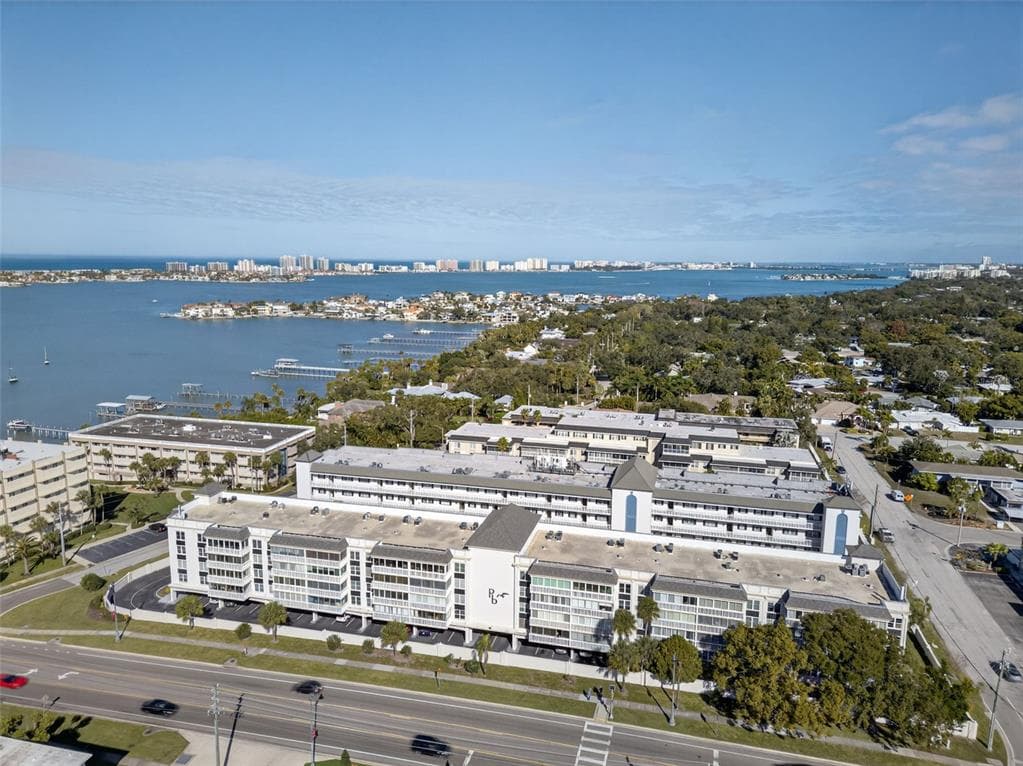 131 BLUFF VIEW DRIVE # 403, BELLEAIR BLUFFS, FL 33770