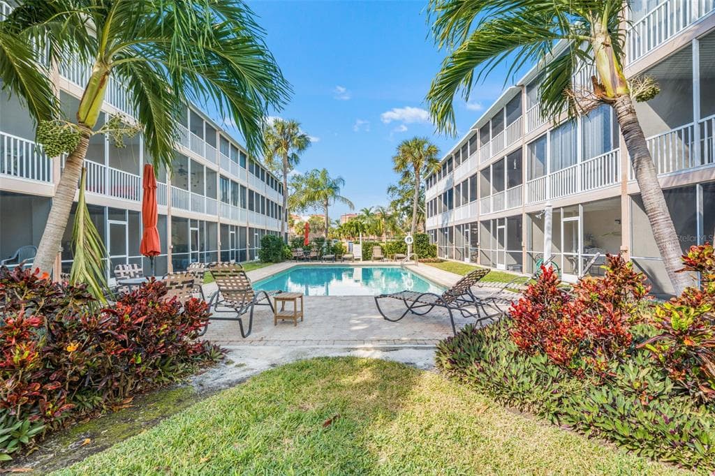 637 PINELLAS BAYWAY S # 111, ST PETERSBURG, FL 33715 — zdjęcie 4