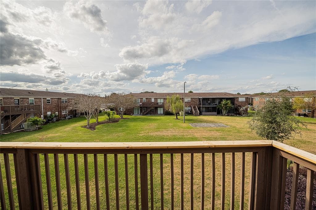 1920 E EDGEWOOD DRIVE # L4, LAKELAND, FL 33803 — zdjęcie 5