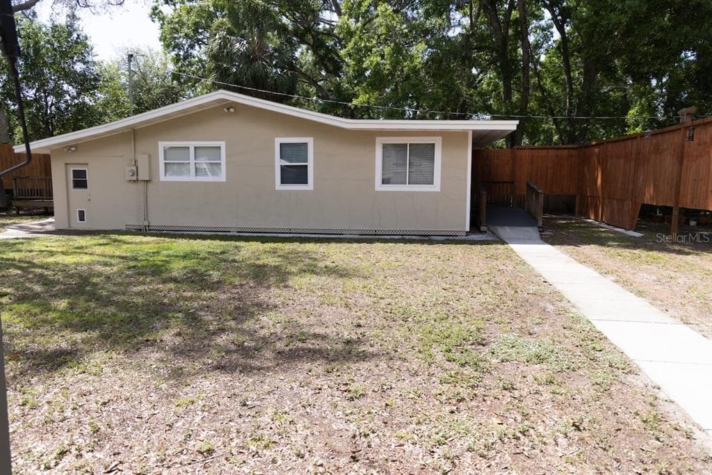 544 FARNUM DRIVE, TARPON SPRINGS, FL 34689 — zdjęcie 3
