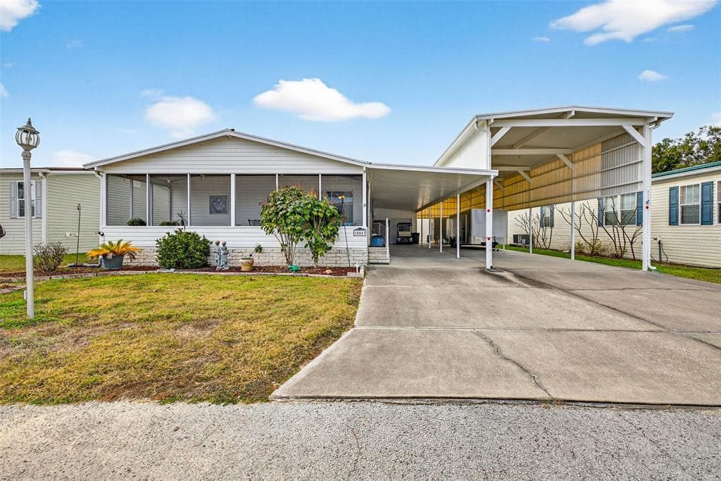 10047 EQUITY AVENUE, DADE CITY, FL 33525 — zdjęcie 2