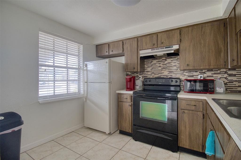4242 REDCLIFF PLACE # C, NEW PORT RICHEY, FL 34652 — zdjęcie 3