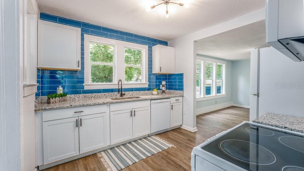 912 E CAROLINA AVE, DELAND, FL 32724 — zdjęcie 5