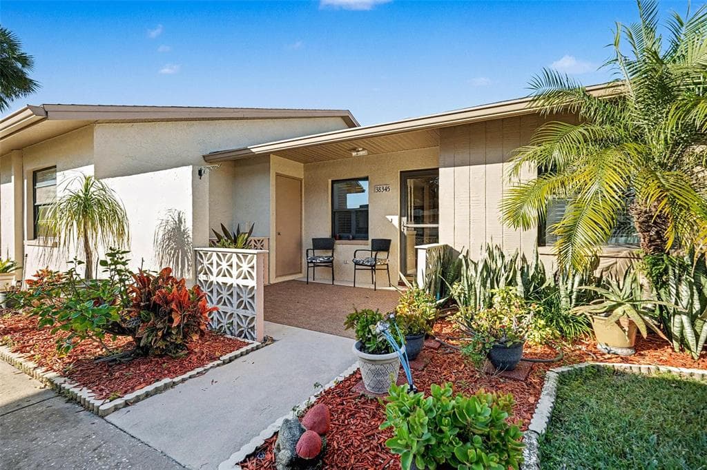 38345 COTTONWOOD PLACE # 38345, ZEPHYRHILLS, FL 33542 — zdjęcie 2