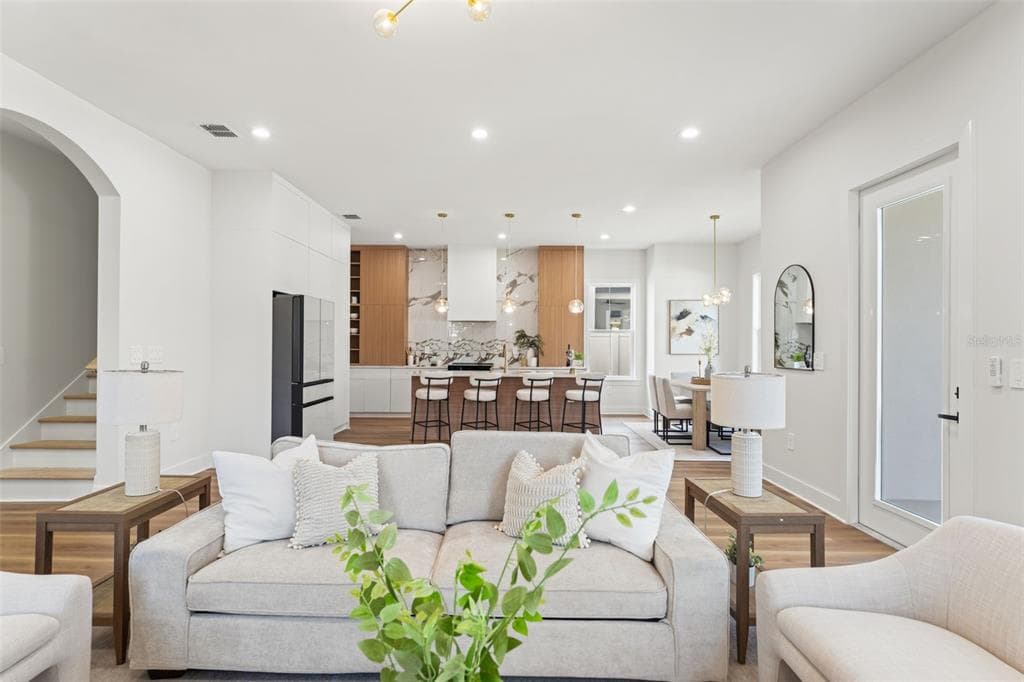 10194 HODSON PLACE, SEMINOLE, FL 33776 — zdjęcie 4