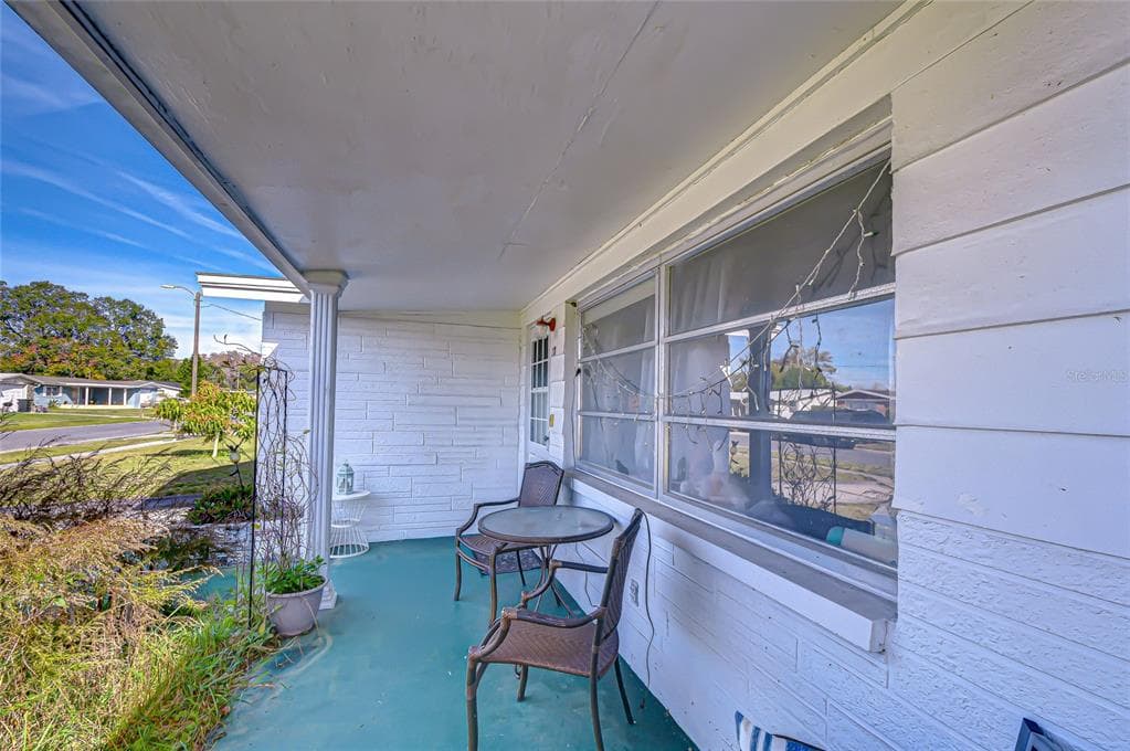 2128 SHANNON DRIVE, HOLIDAY, FL 34690 — zdjęcie 2