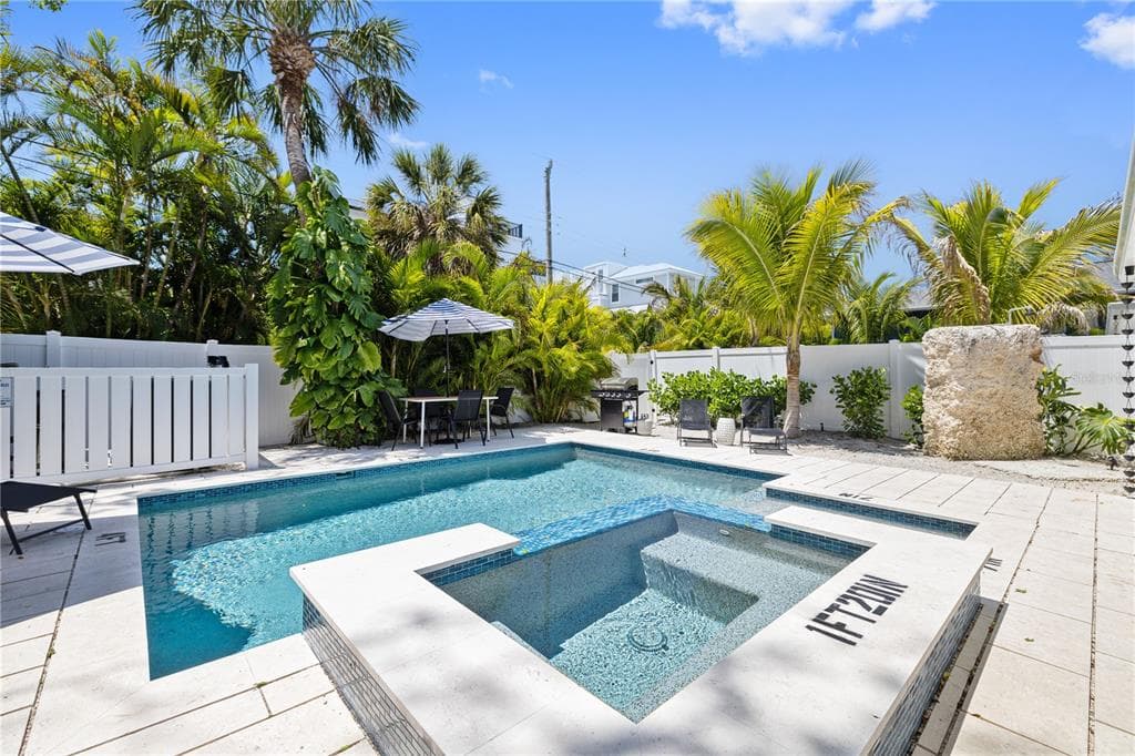 3014 GULF DRIVE, HOLMES BEACH, FL 34217 — zdjęcie 3