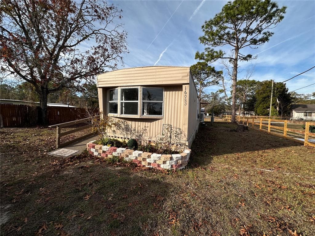 16083 NAPLES STREET, BROOKSVILLE, FL 34604 — zdjęcie 3