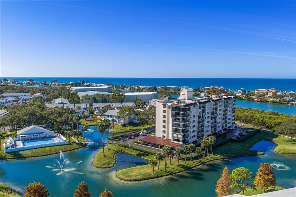 11590 SHIPWATCH DRIVE # 447, LARGO, FL 33774 — zdjęcie 2