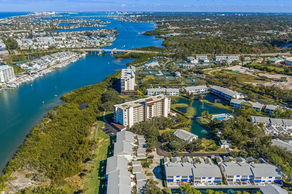 11590 SHIPWATCH DRIVE # 447, LARGO, FL 33774 — zdjęcie 5
