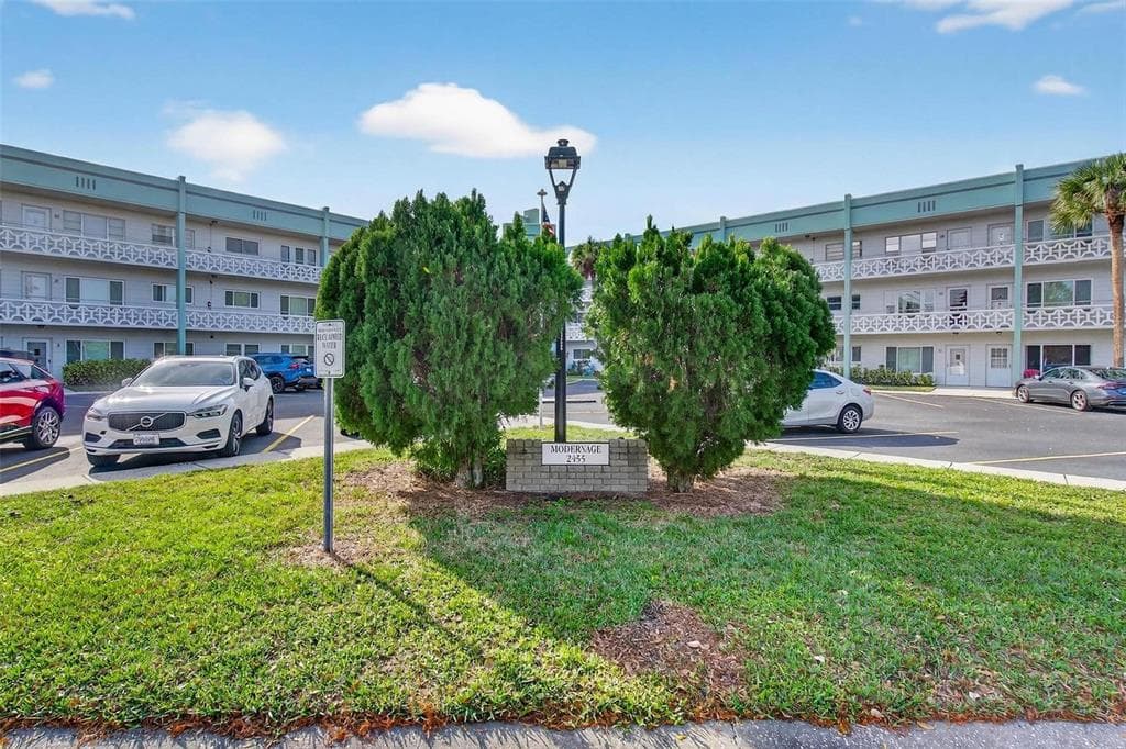 2455 FINLANDIA LANE # 3, CLEARWATER, FL 33763