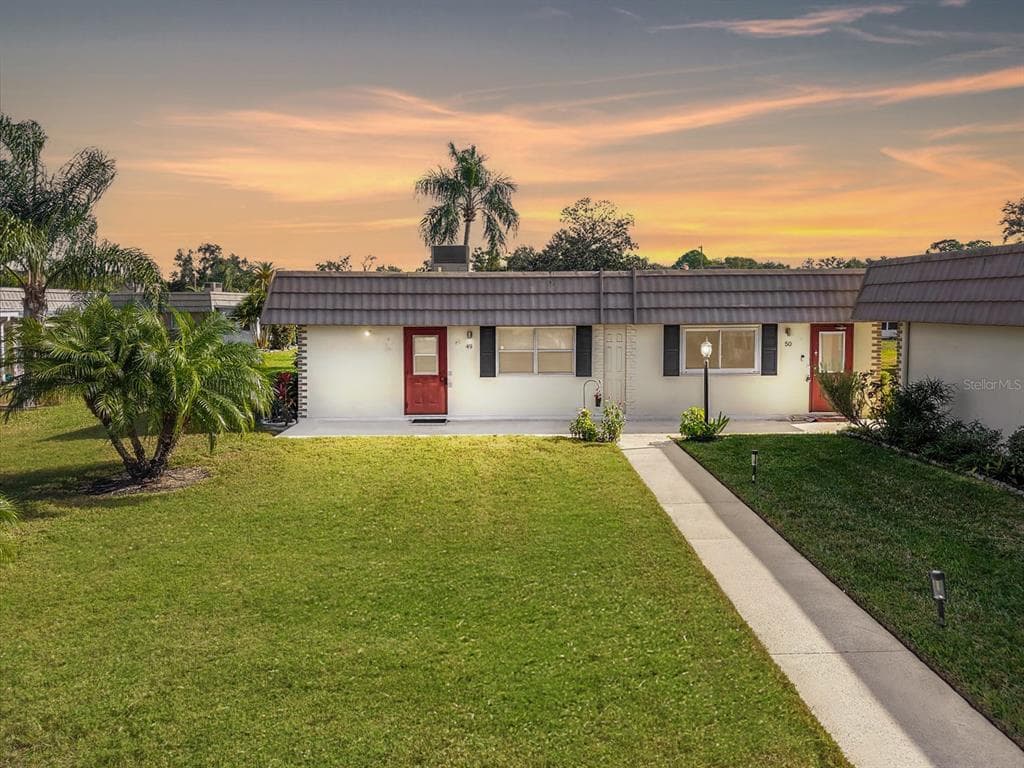 202 BEDFORD STREET # 49, SUN CITY CENTER, FL 33573