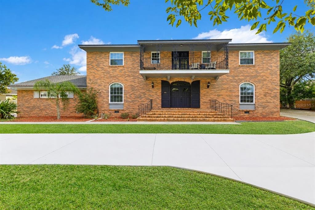 811 FAIRLINGTON DRIVE, LAKELAND, FL 33813