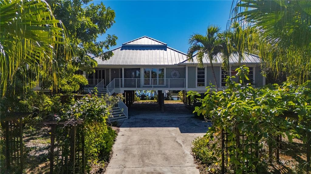 24139 JOLLY ROGER BOULEVARD, PUNTA GORDA, FL 33955 — zdjęcie 2