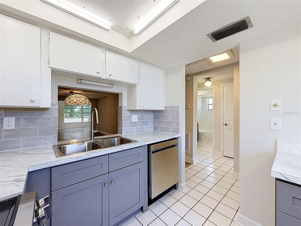 4422 SUNSTATE DRIVE, NEW PORT RICHEY, FL 34652 — zdjęcie 5