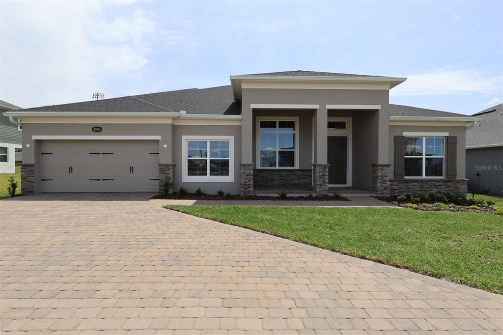 3270 WOLF LAKE AVENUE, APOPKA, FL 32712