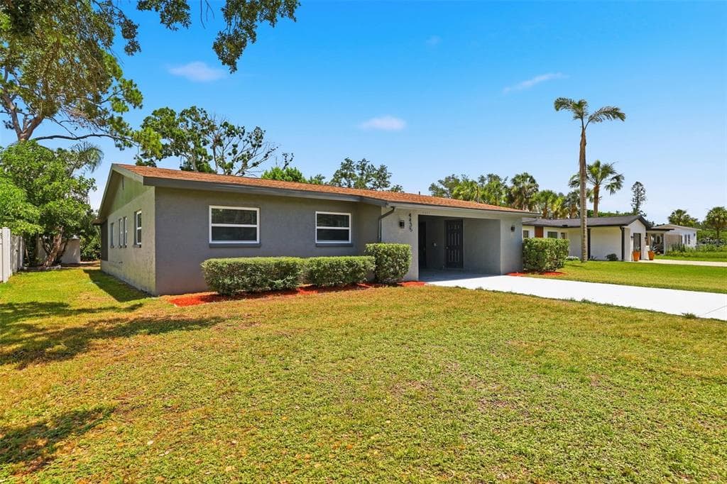 4435 HUNTINGTON STREET NE, ST PETERSBURG, FL 33703 — zdjęcie 2