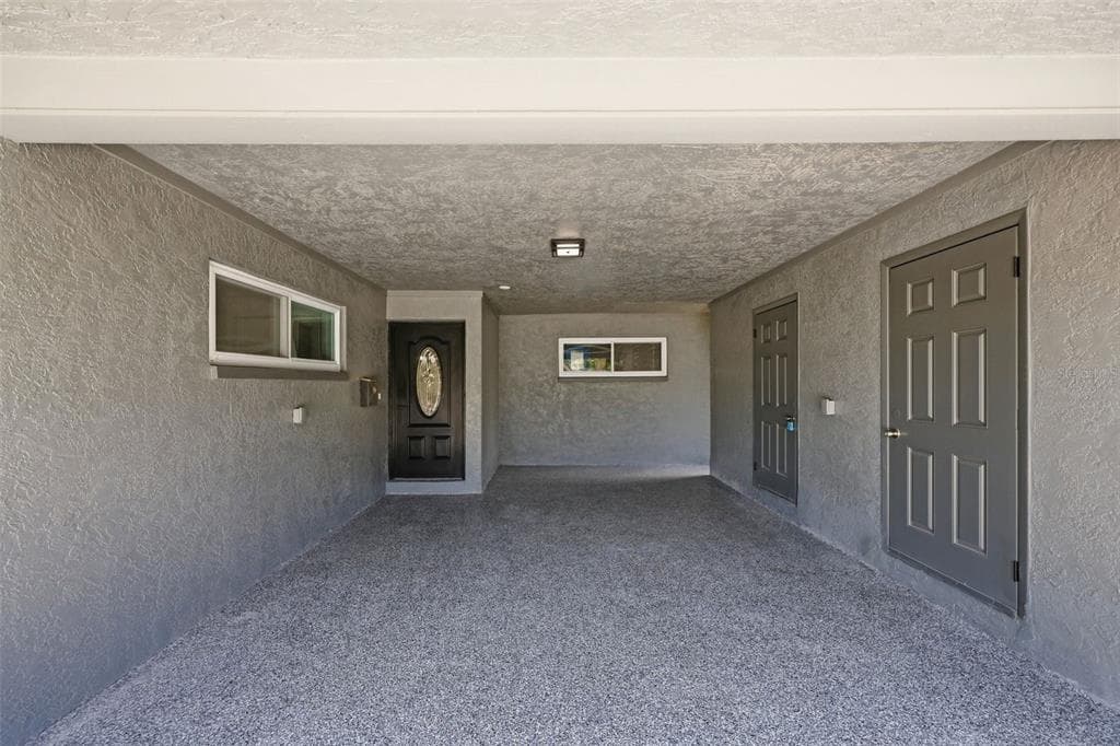 4435 HUNTINGTON STREET NE, ST PETERSBURG, FL 33703 — zdjęcie 4