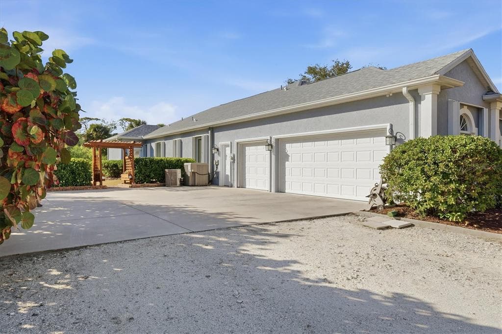 750 HARMONY LANE, ENGLEWOOD, FL 34223 — zdjęcie 2