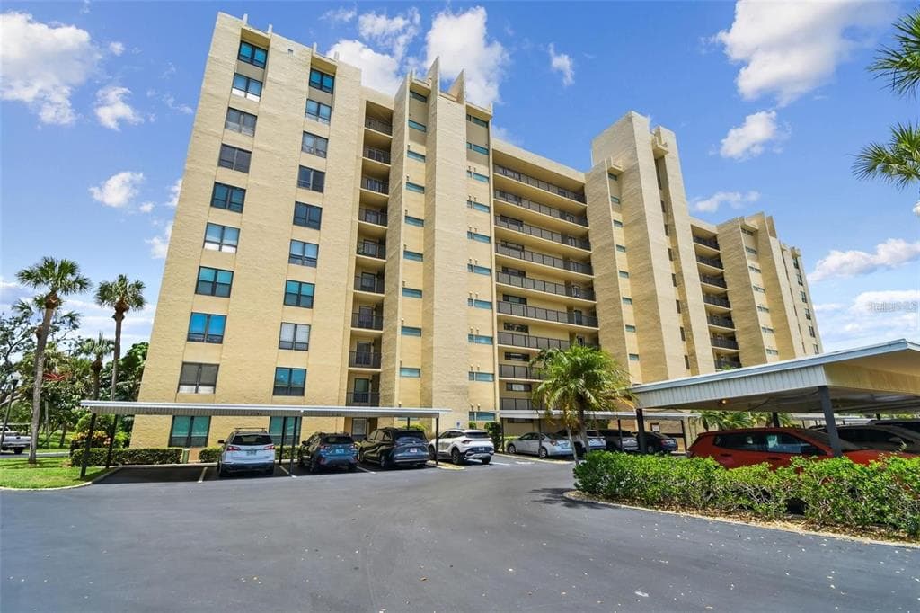 2621 COVE CAY DRIVE # 703, CLEARWATER, FL 33760