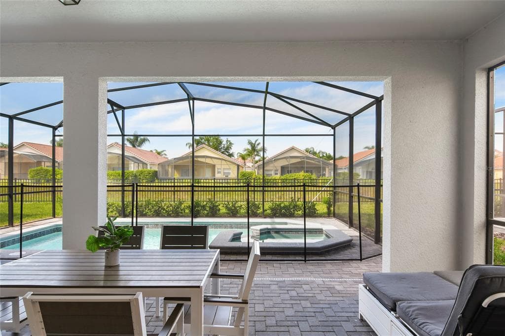 4045 LANA AVENUE, DAVENPORT, FL 33897 — zdjęcie 3