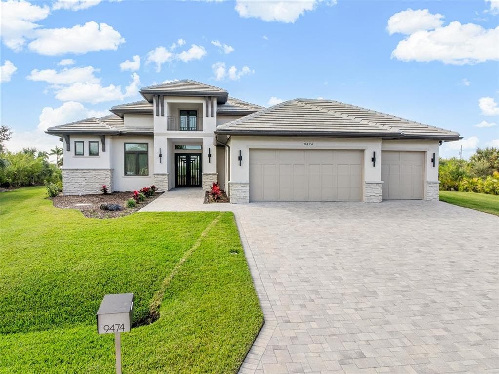 9474 MELODY CIRCLE, PORT CHARLOTTE, FL 33981