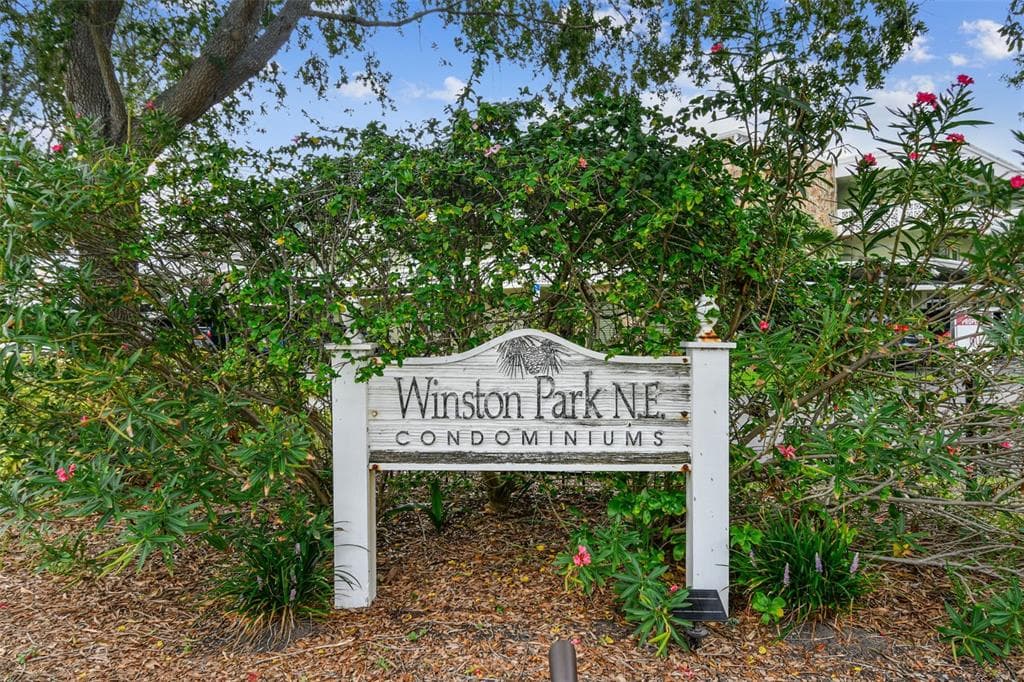 4885 1ST STREET NE # 203, ST PETERSBURG, FL 33703 — zdjęcie 4