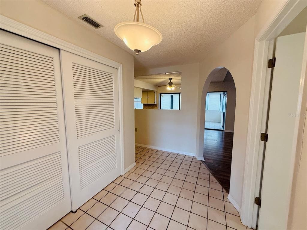 8992 HERNANDO WAY, WEEKI WACHEE, FL 34613 — zdjęcie 3