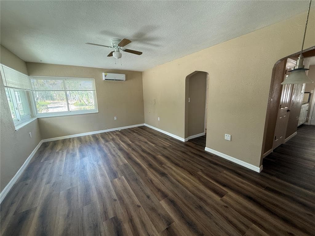 8301 W GULF BOULEVARD, TREASURE ISLAND, FL 33706 — zdjęcie 5
