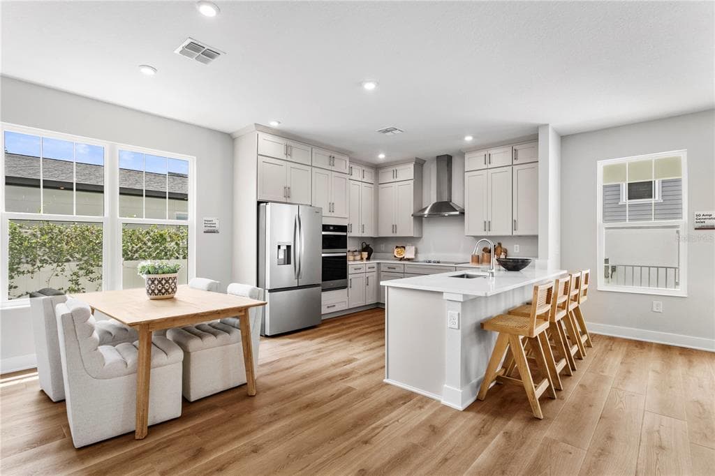 320 43RD AVENUE N, ST PETERSBURG, FL 33703 — zdjęcie 5