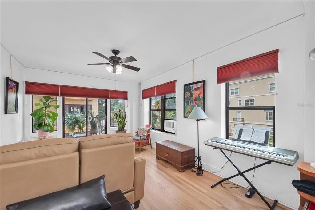 130 4TH AVENUE N # 201, ST PETERSBURG, FL 33701 — zdjęcie 5