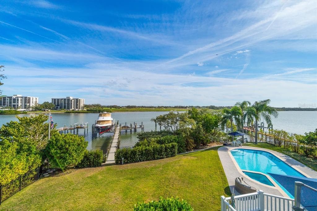 430 ST ANDREWS DRIVE, BELLEAIR, FL 33756 — zdjęcie 4