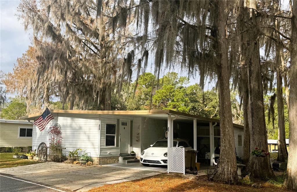 107 ROYAL PALM DRIVE, LEESBURG, FL 34748 — zdjęcie 3