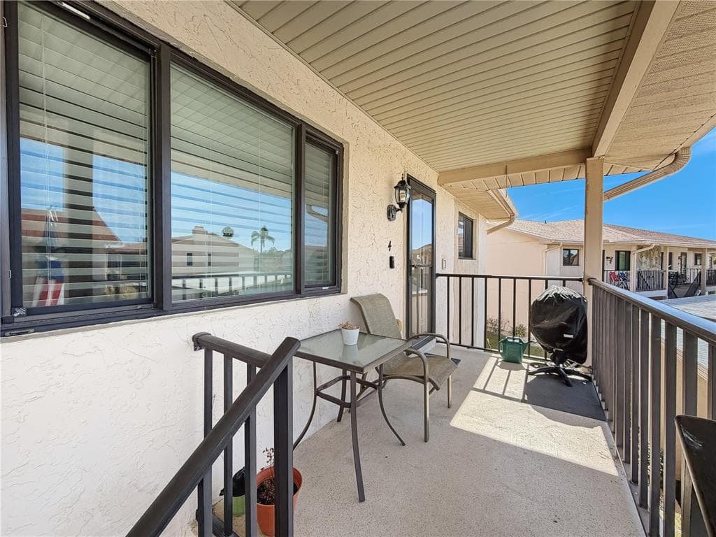 9961 EAGLES POINT CIRCLE # 4, PORT RICHEY, FL 34668 — zdjęcie 4
