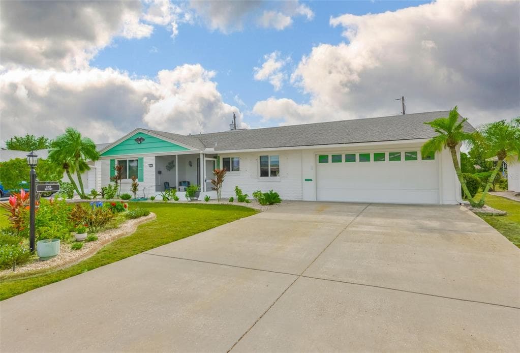 1520 DANBURY DRIVE, SUN CITY CENTER, FL 33573 — zdjęcie 3