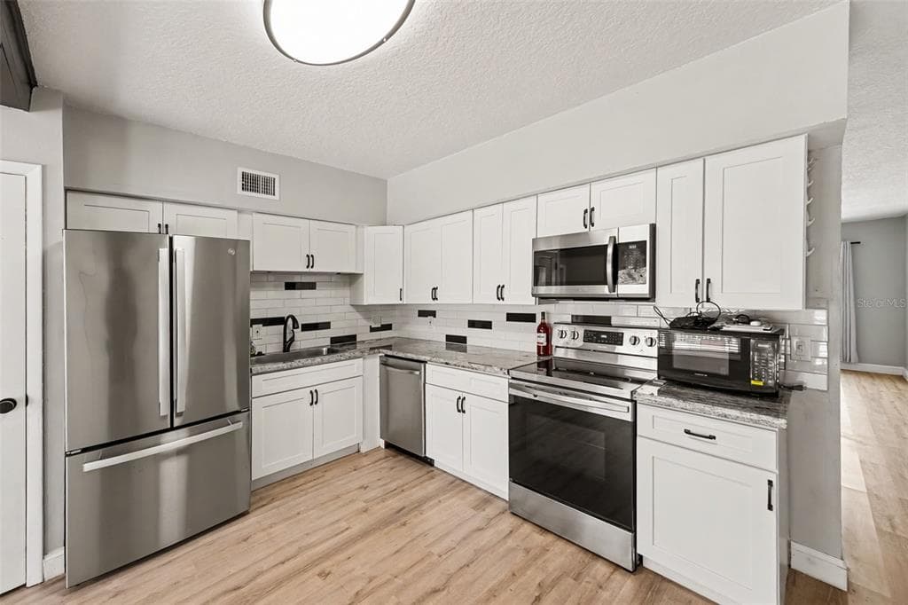 2262 SWEDISH DRIVE # 14, CLEARWATER, FL 33763 — zdjęcie 5