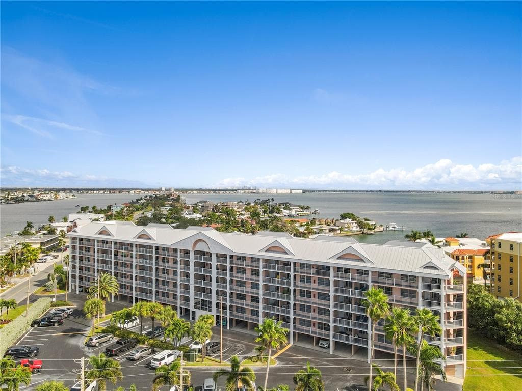5445 GULF BOULEVARD # PH1, ST PETE BEACH, FL 33706 — zdjęcie 4