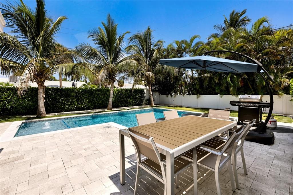 306 66TH STREET, HOLMES BEACH, FL 34217 — zdjęcie 4