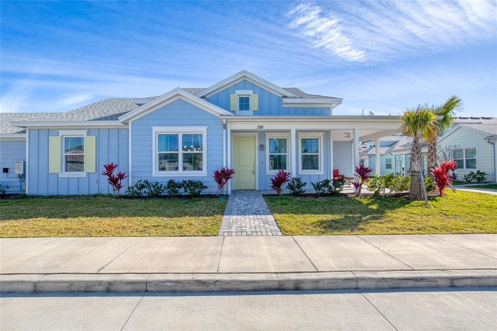 198 GYPSY PALACE LANE, DAYTONA BEACH, FL 32124